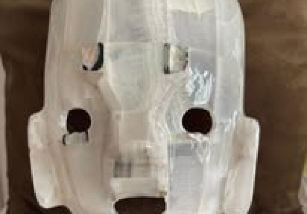 Masque en onyx obsidienne