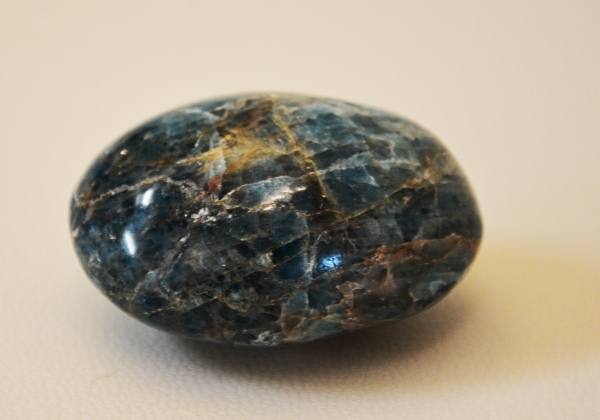 Pierre de lune noire