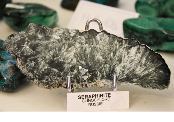 Seraphinite